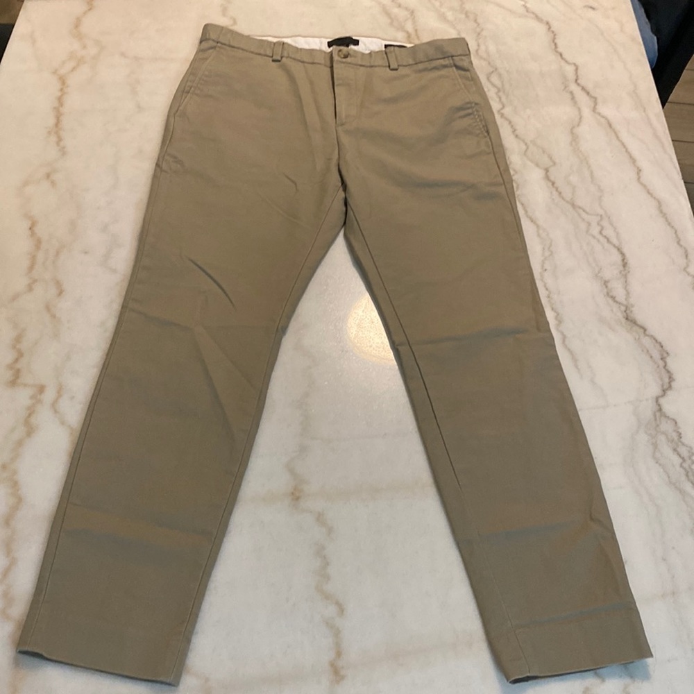 Men’s H&M 34x30 Beige Chino Pants Skinny Fit
